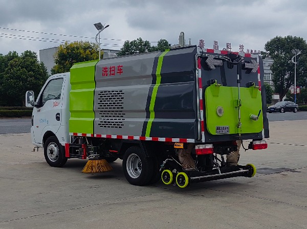 華威馳樂(lè)牌SGZ5040TXSEQ6型洗掃車(chē)|東風(fēng)途逸【藍(lán)牌C證可駕駛】國(guó)六排放洗掃車(chē)